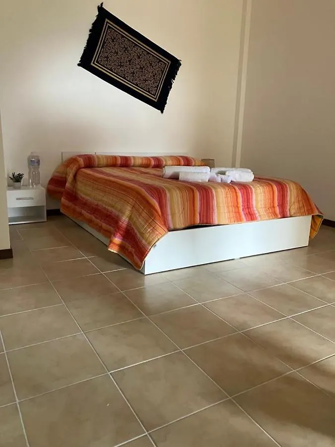 Bianco Dormire Trapani 0*,